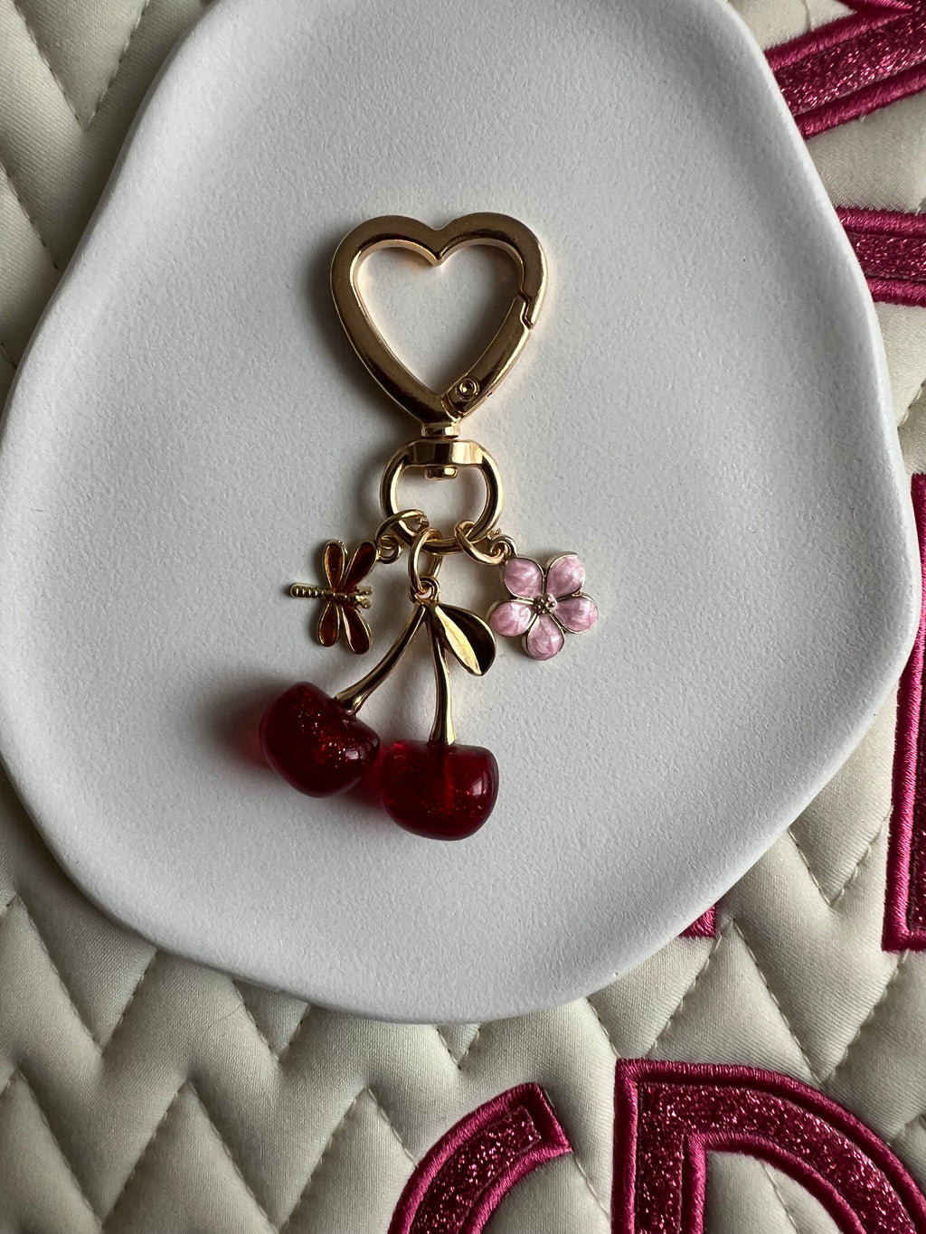 🍒 Bijoux licol : Rouge pailleté & or ❤️‍🔥